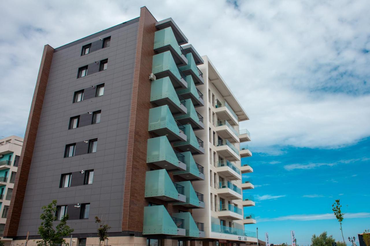 Green Apartament Near The Beach Năvodari Eksteriør bilde